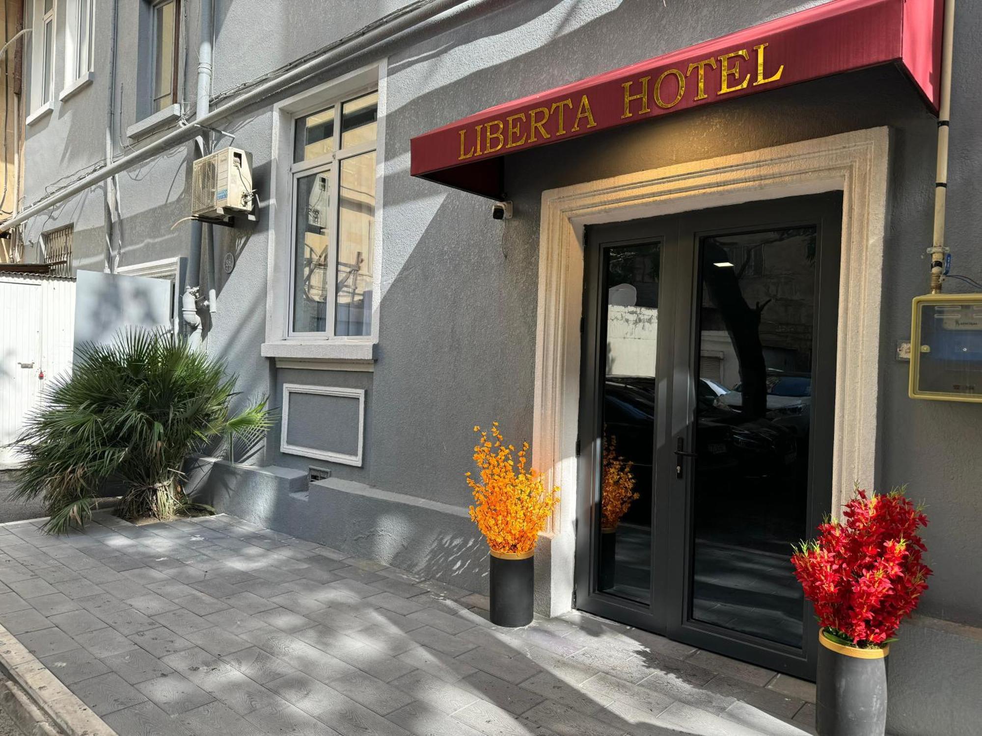 Liberta Hotel Baky Esterno foto