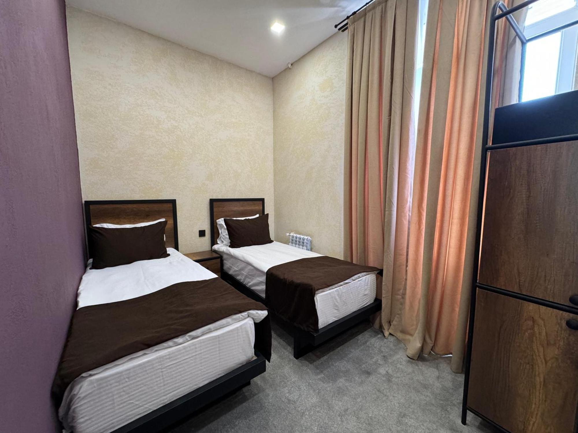 Liberta Hotel Baky Esterno foto